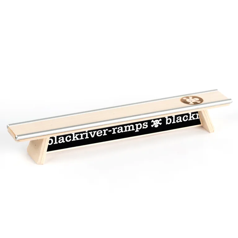 Фігура для фінгербордингу Blackriver School Bench